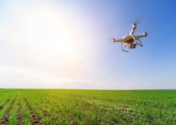 “O ramo agrícola será um dos maiores compradores de drones nos próximos anos, devido à redução de custos com equipamentos e mão de obra somada aos ganhos de eficiência na execução das tarefas”