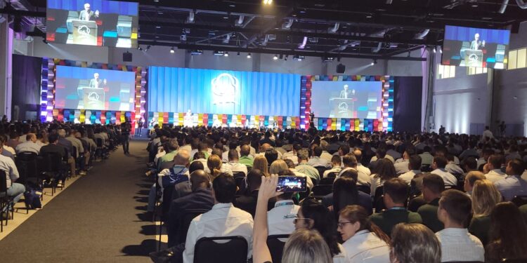 Brasil rumo à LIDERANÇA das exportações