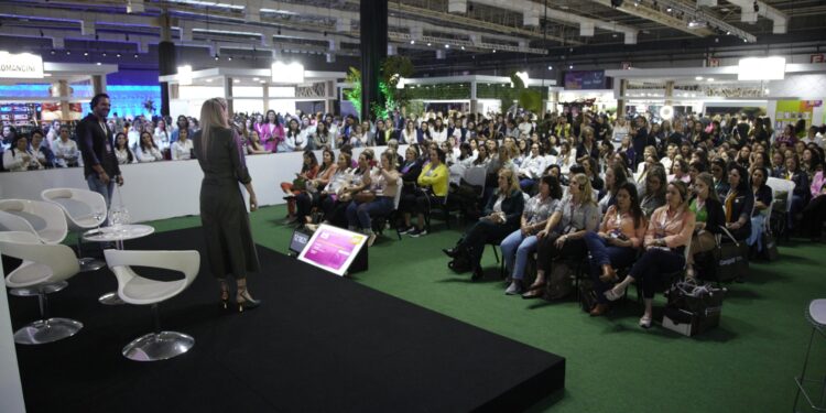 Belo encontro debate o protagonismo feminino