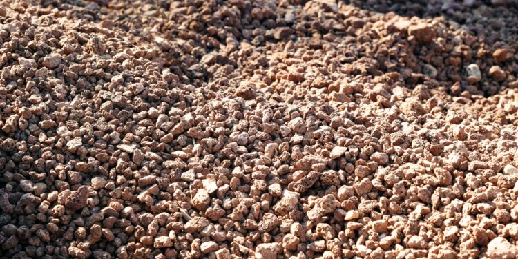 Organomineral Saiba os Benefícios no Solo