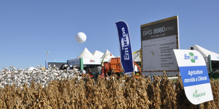 Embrapa: 50 anos na vanguarda da pesquisa em agricultura tropical