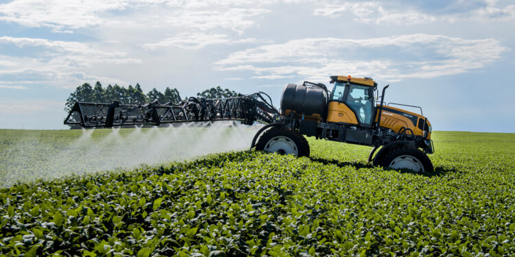 Brasil, o “campeão no uso de agrotóxicos”. É isso mesmo?