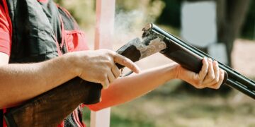 Porte rural de armas avança na Câmara e reacende debate sobre segurança no campo